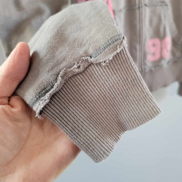 Disney Cruiseline Mickey Mouse Grey Zip Up Hoodie. GUC - Picture 8 of 9